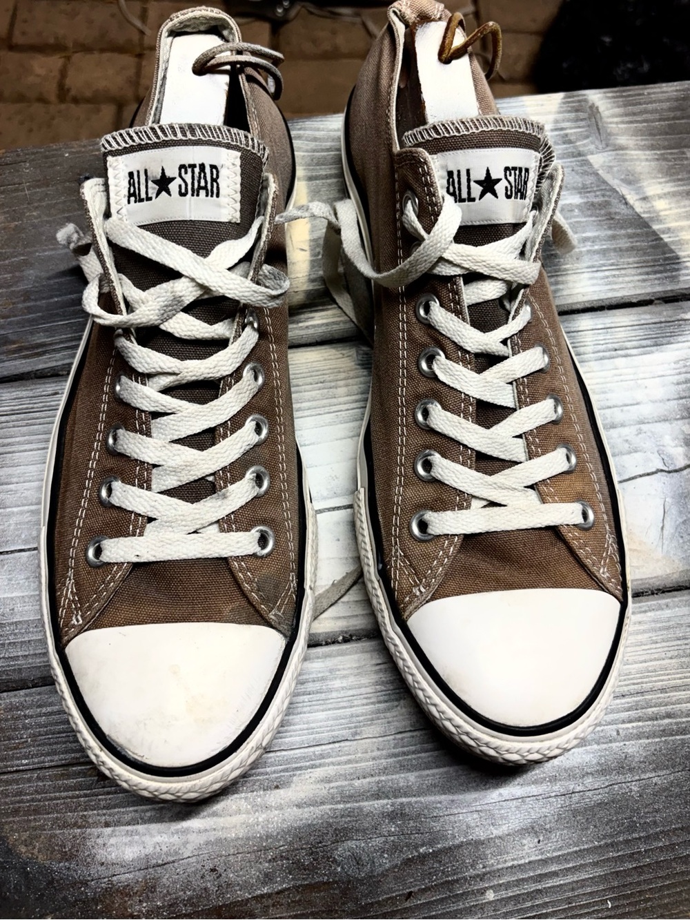Converse All Star Chuck Taylor Brown Canvas Sneakers size 11 mens